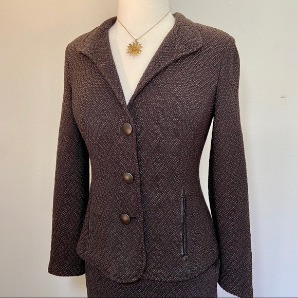 St. John Tweed Knit Suit Brown/Tan w/ Leather Trim - Picture 3 of 9